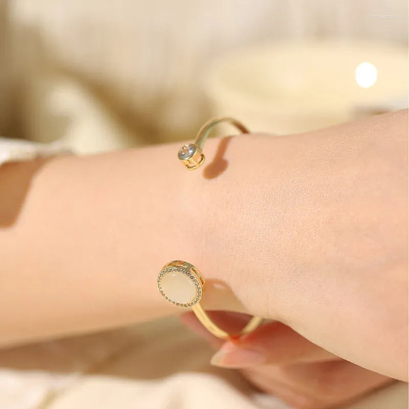 צמיד אופל יוקרתי