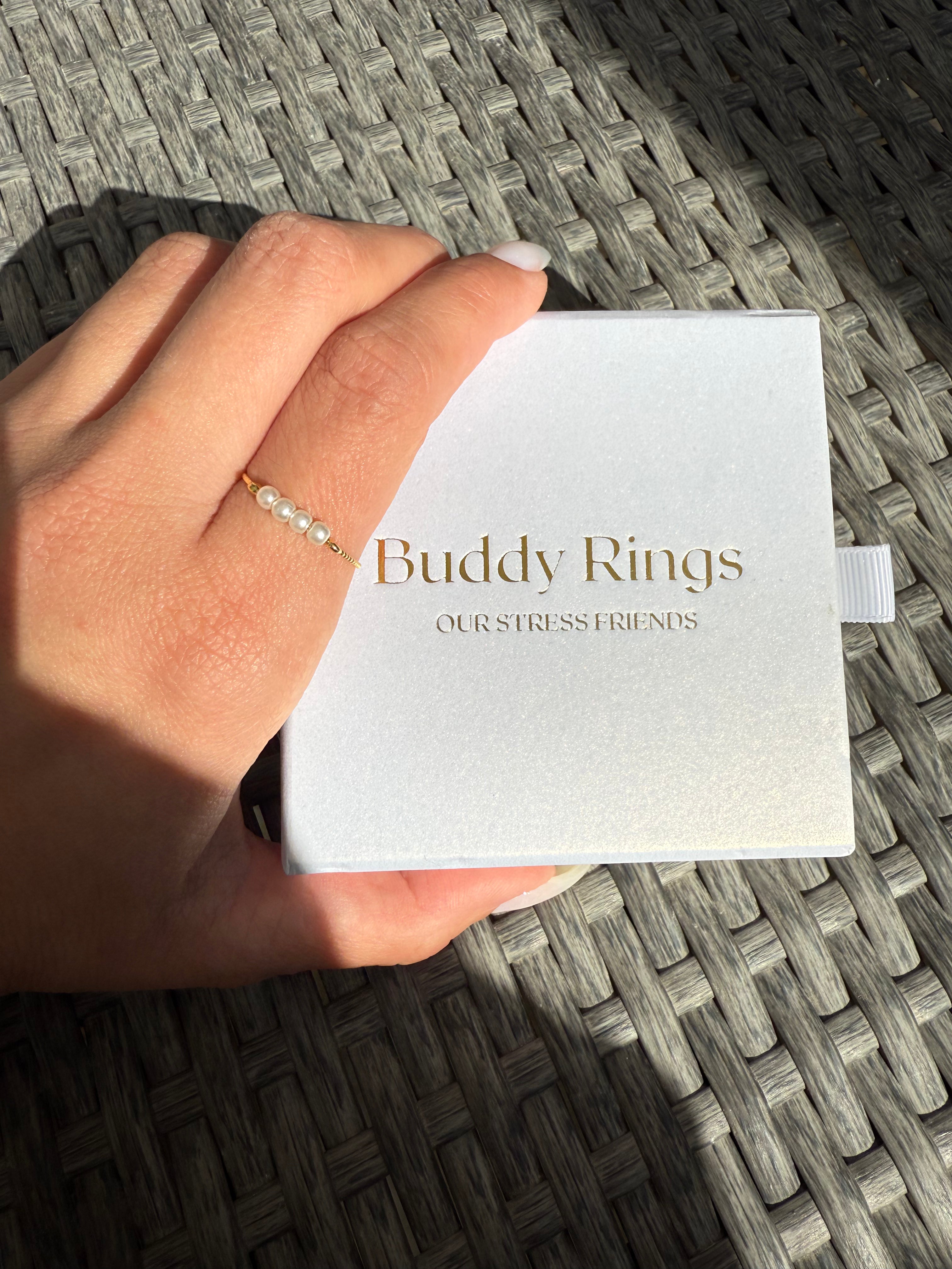 סט פנינים שרשרת וטבעת