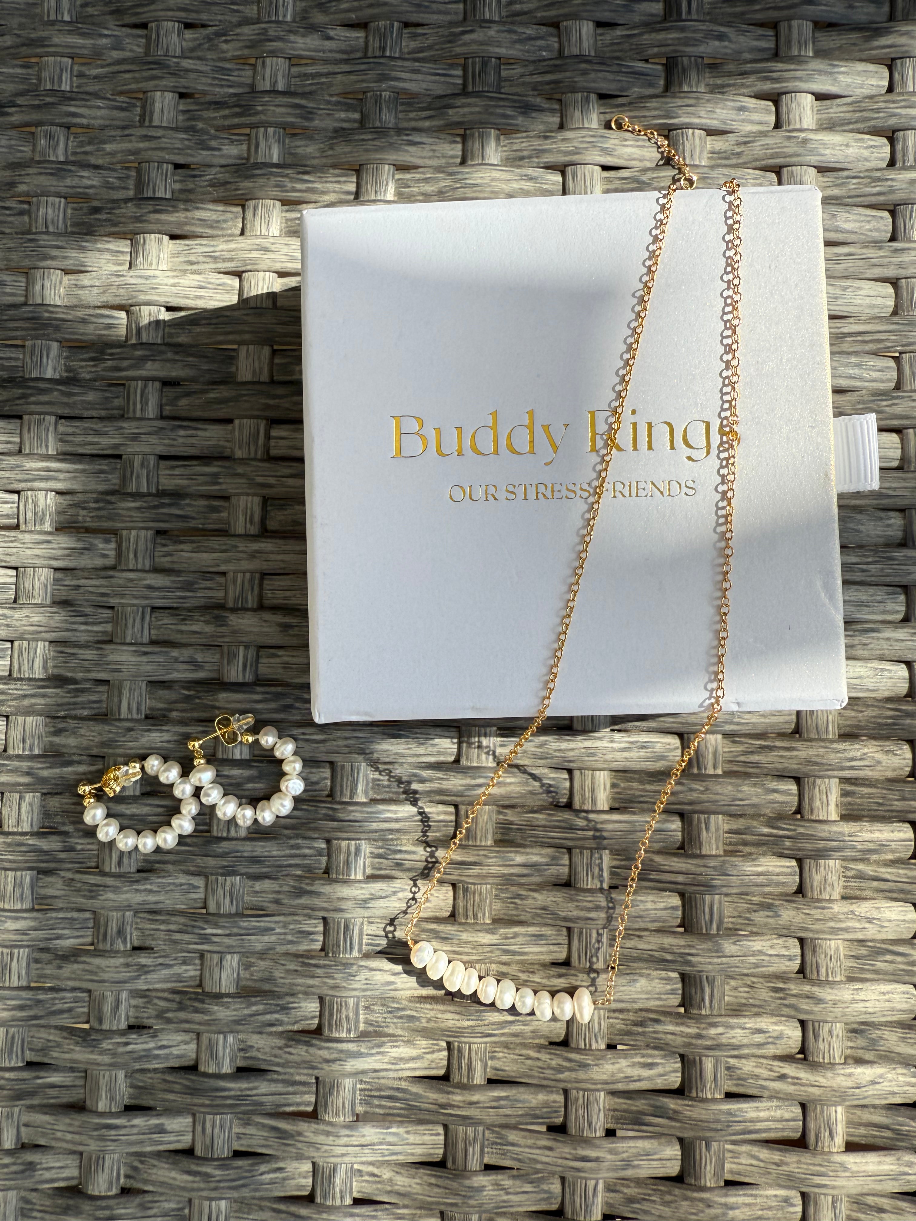 עגילי פנינה קלאסיים