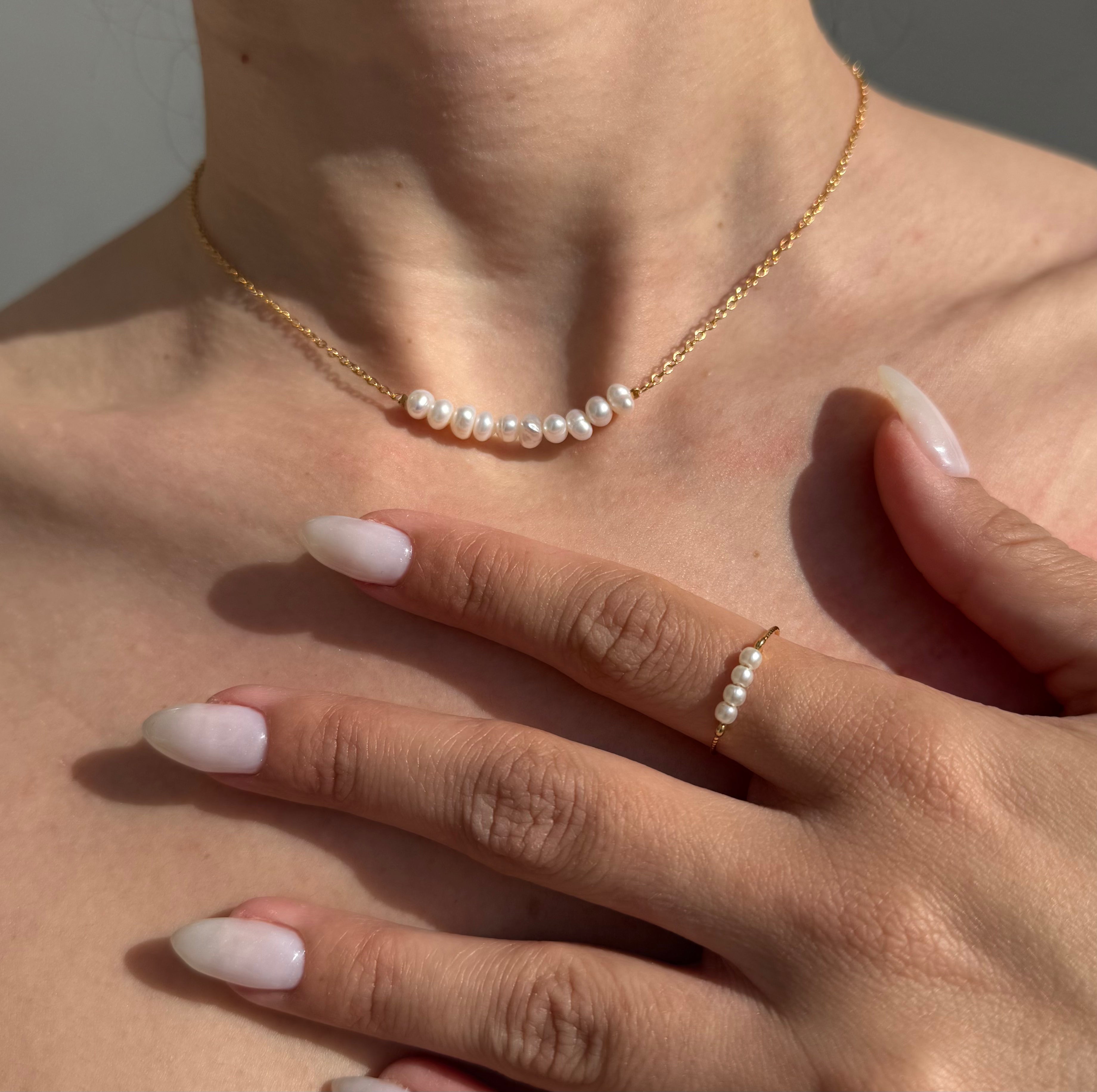 סט פנינים שרשרת וטבעת