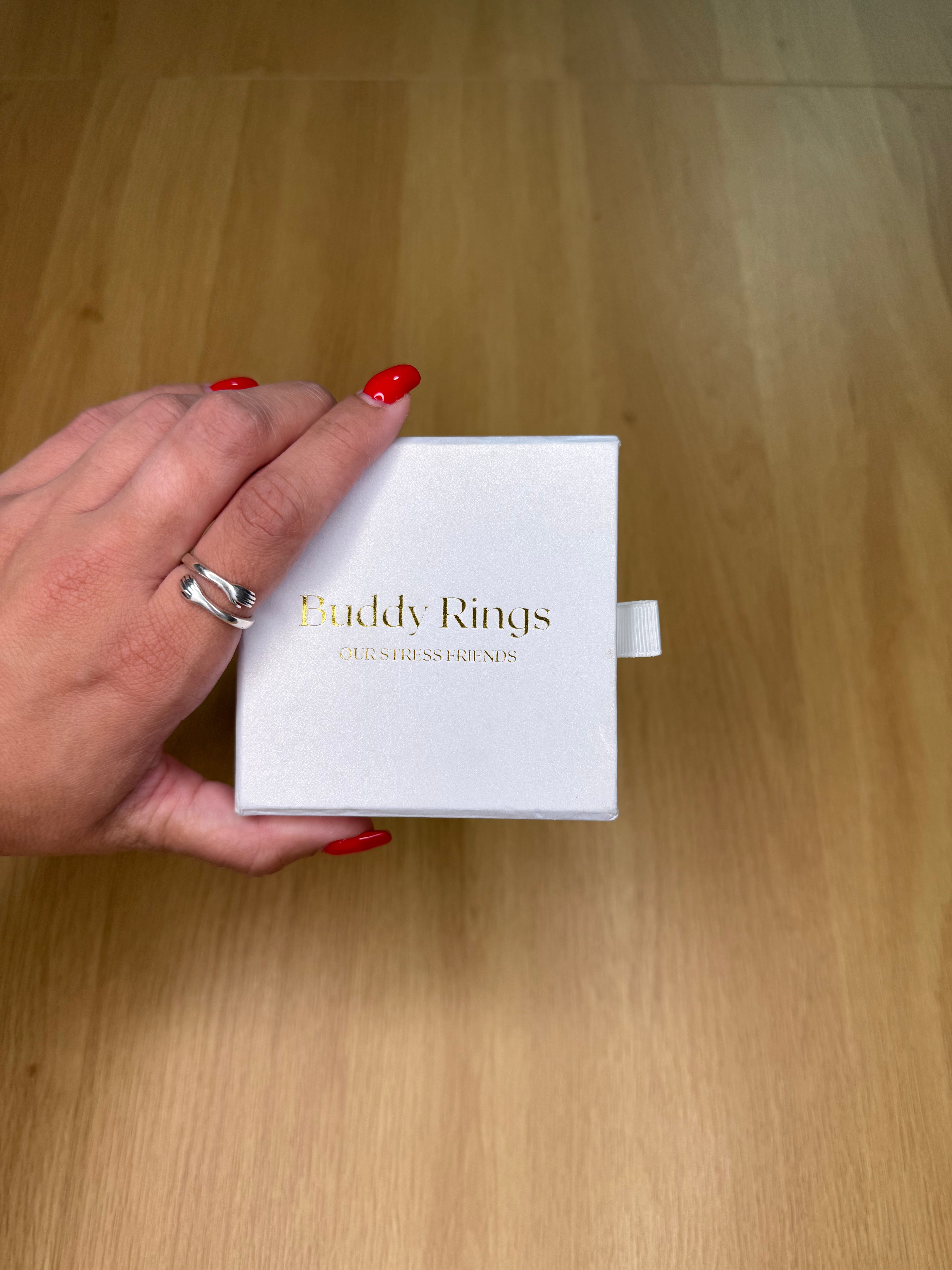 "תזכורת יומיומית לכך שאני לא לבד"